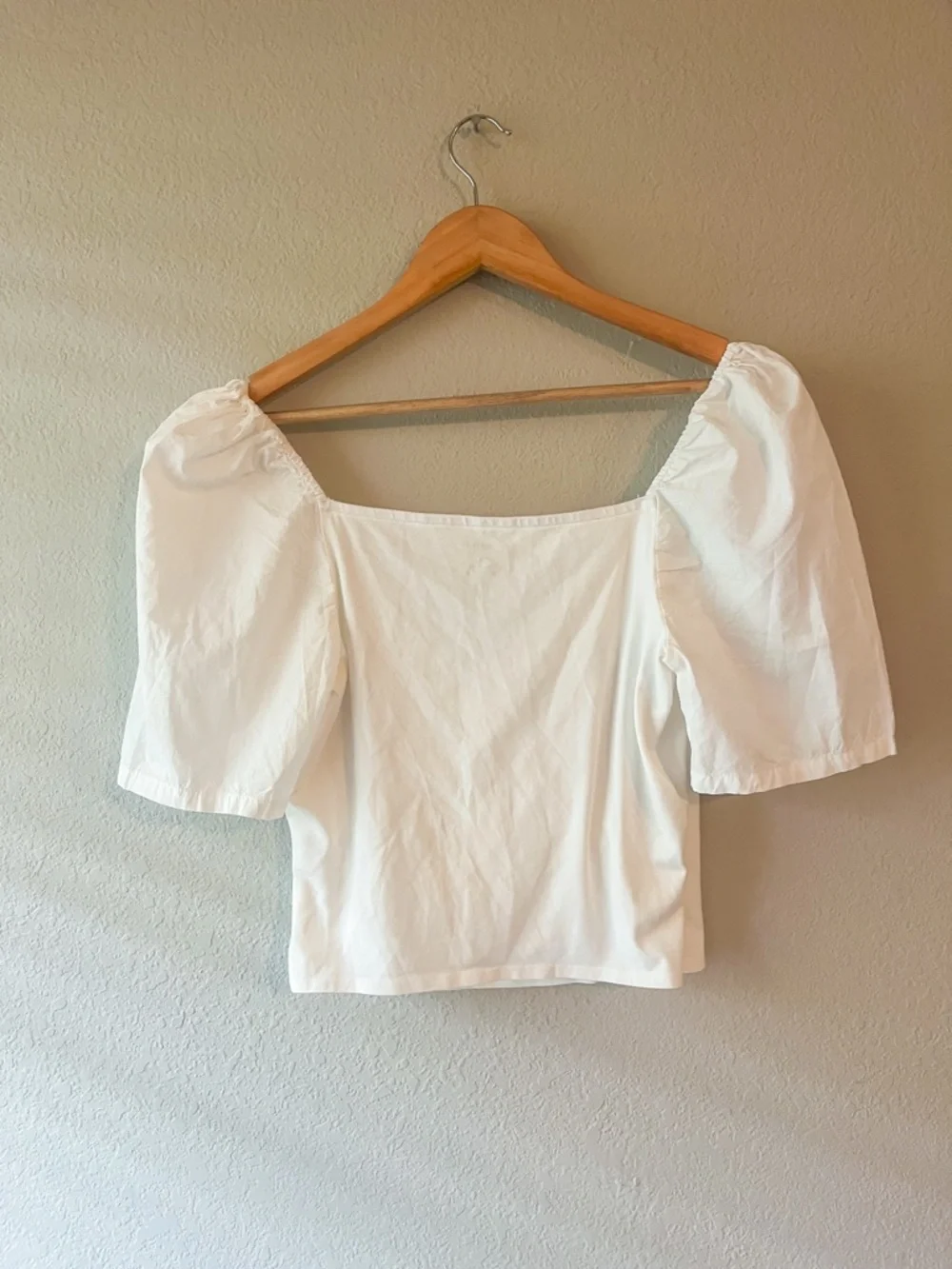 By Anthropologie White Puff-Sleeve Wrap Blouse Size Small
